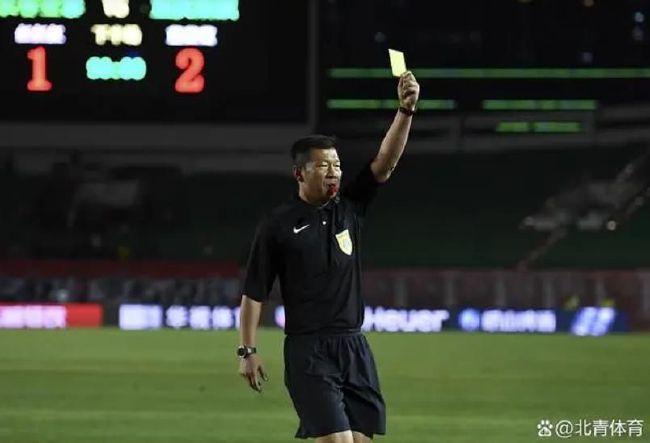 约翰尼·德普新片拍摄中已获赞 片场展超强演技 2013-11-15 当地时间11月14日，英国伦敦，约翰尼·德普出现在他担任监制和主演的新片《末底改》片场，拍摄一场撞车戏份。